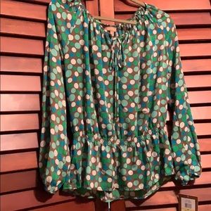 Ellen Tracy silky shirt beautiful